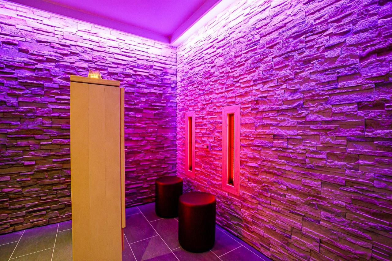 Prive Spa L'Amour Nuenen Exterior photo