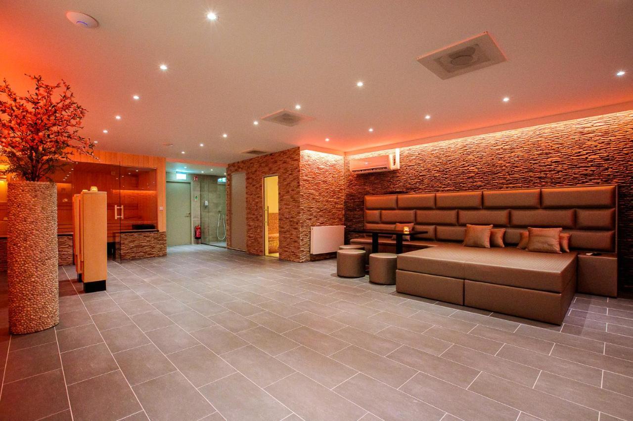 Prive Spa L'Amour Nuenen Exterior photo